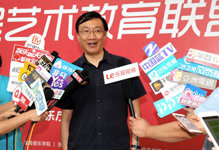 以科技之力，筑艺术传承之魂<br />：馗咝Ｔ冻桃帐踅逃似舳鞘皆猜淠