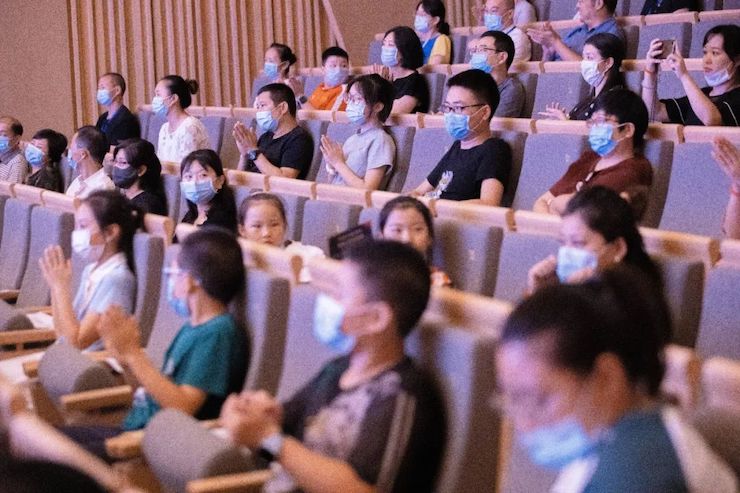 活动报道 | “科技助力，跨越时空”，小鹿纯子携手刘明康共享中日音乐盛宴